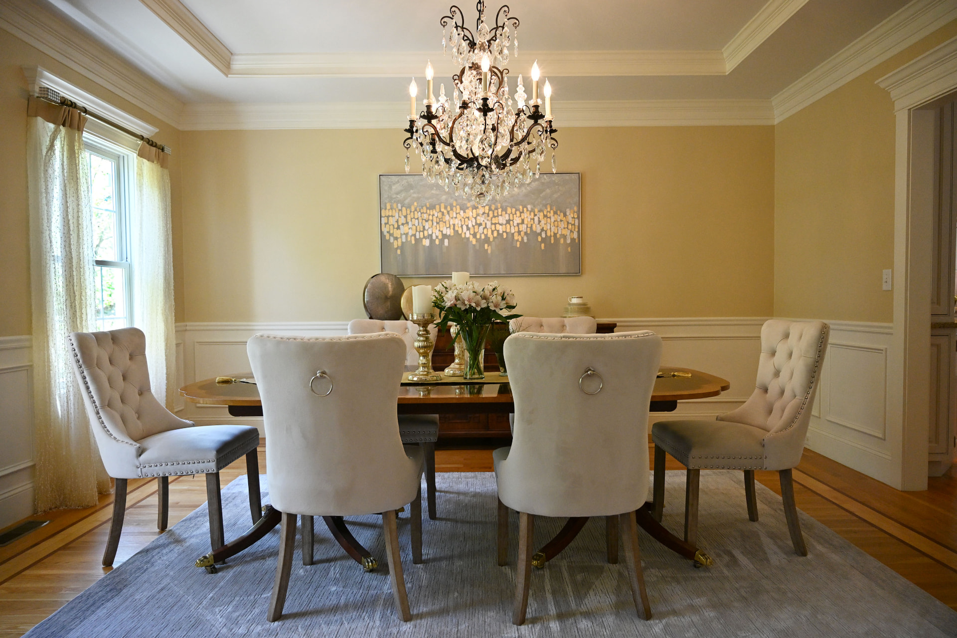 Real Estate — Dining room